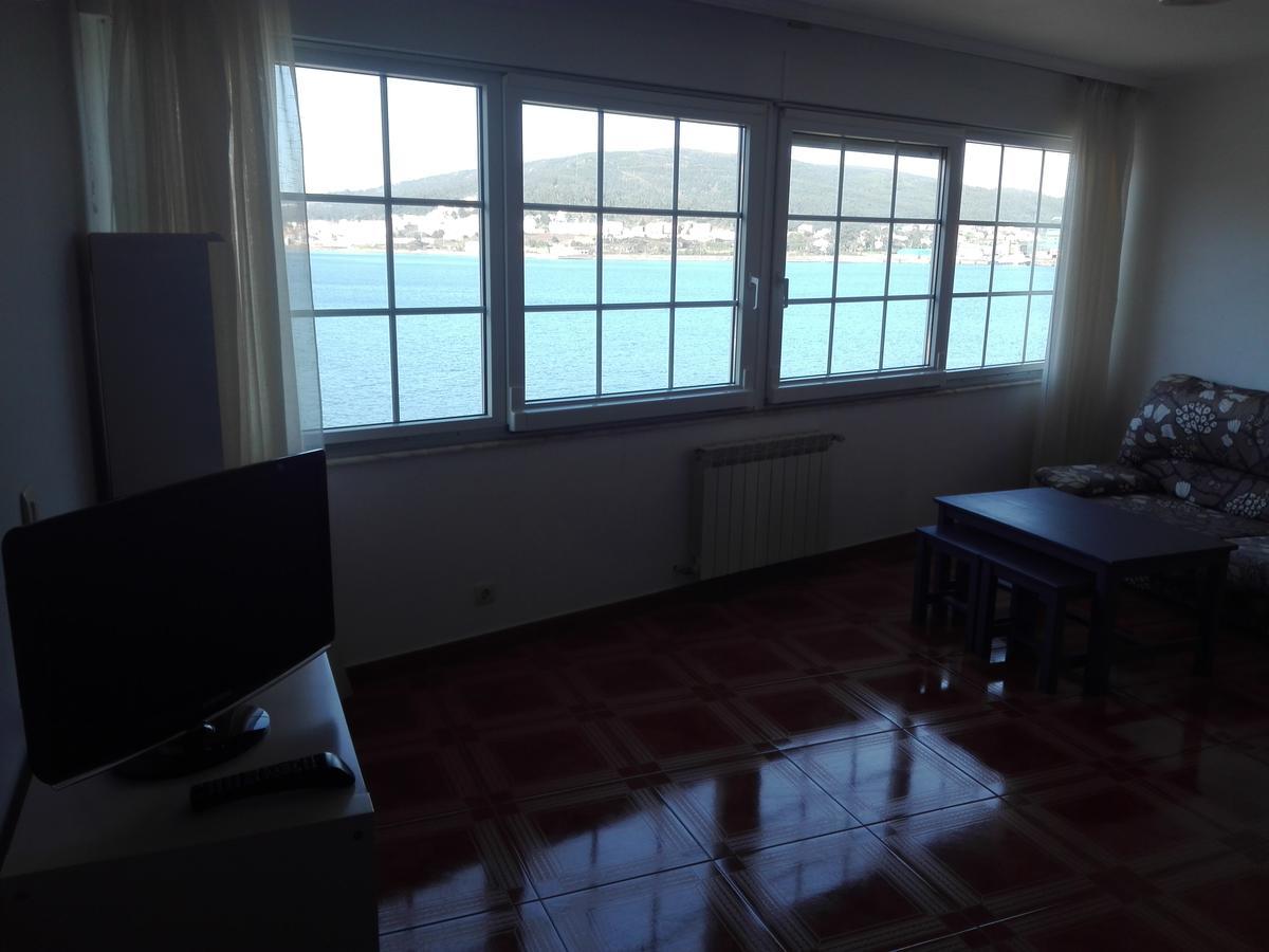 Aparthotel Corcubion Playa De Quenxe Екстериор снимка